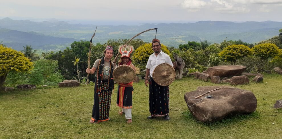 labuan bajo city tour